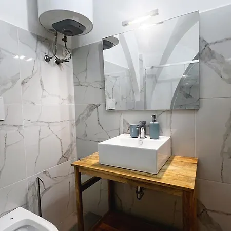 ゲストハウス Il Tarquiniese タルクイーニア